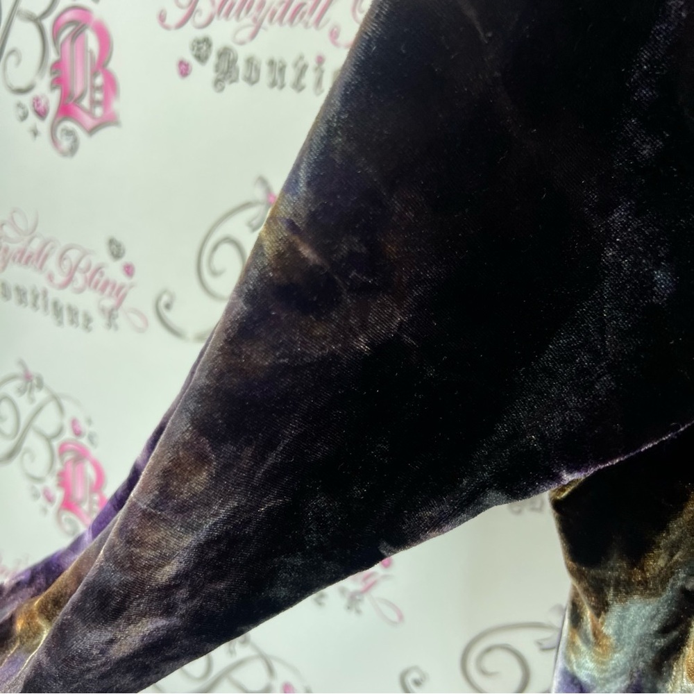 Chagall long sleeve tie dye soft Chic Velvet Long Sleeve Top in Purple and Brown - Picture 8 of 11